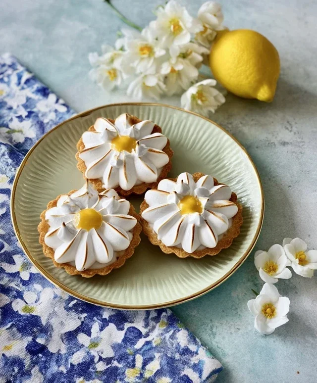 Daisy Lemon Meringue Pies