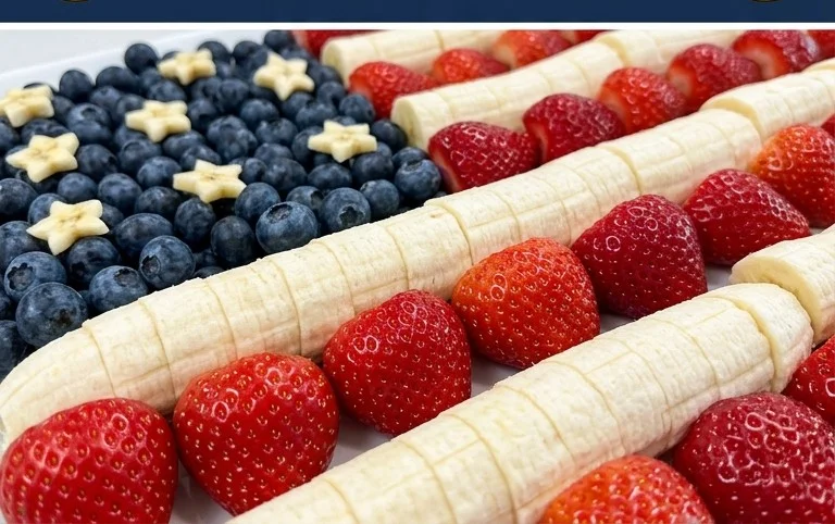 4th of July Fruit Platter Idea | How to Make an American Flag